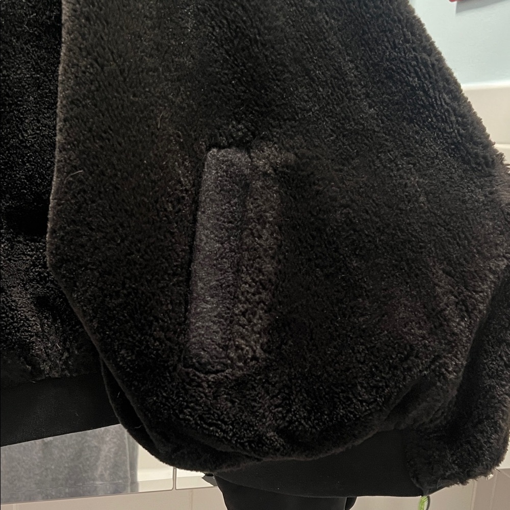 Unisex Oversized and Reversible Black Bomber Jacket with Faux Fur Lining - Picture 3 of 5